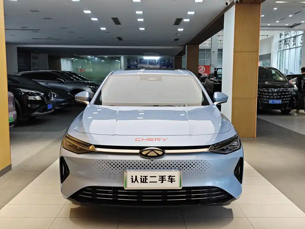 CHERY FENGYUN A8