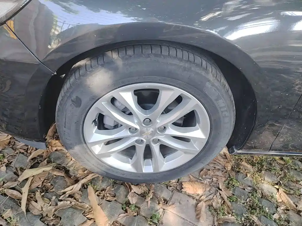 Chevrolet Malibu XL — миниатюра 23