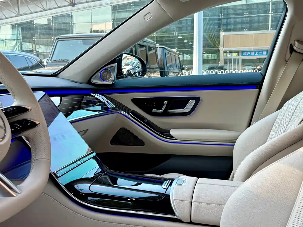 Mercedes-Benz S-Class — миниатюра 9