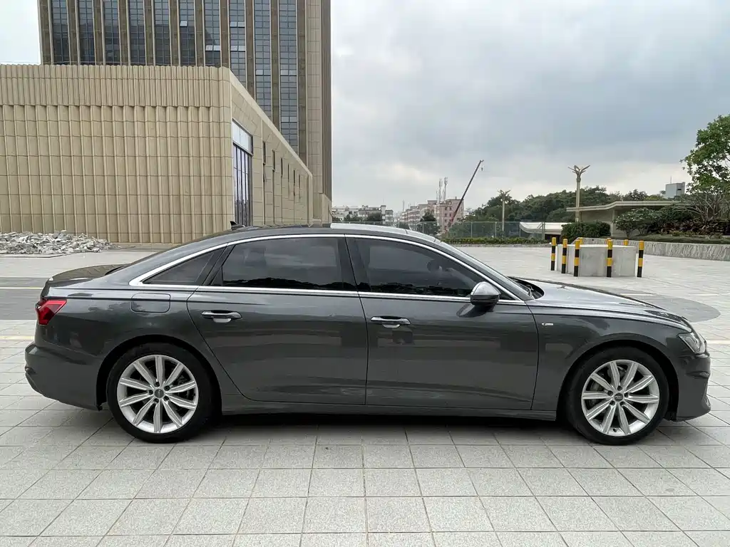 Audi A6L — миниатюра 8