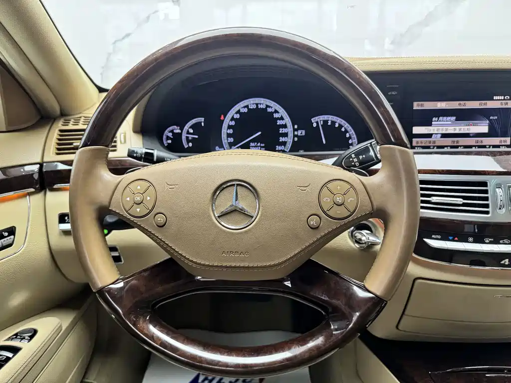 Mercedes-Benz S-Class S 2010 S 350 L 4MATIC