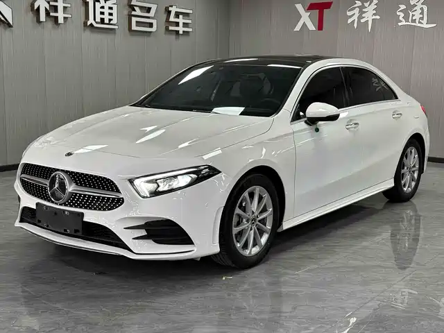 MERCEDES-BENZ  A CLASS