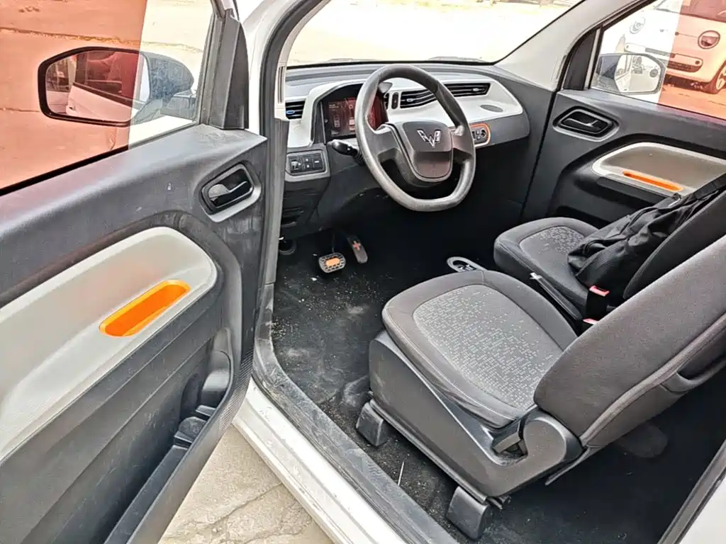 Wuling MINIEV — миниатюра 16