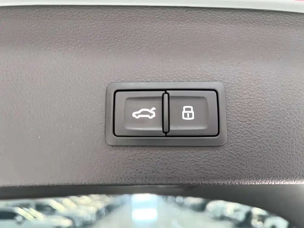Audi Q2L — миниатюра 13