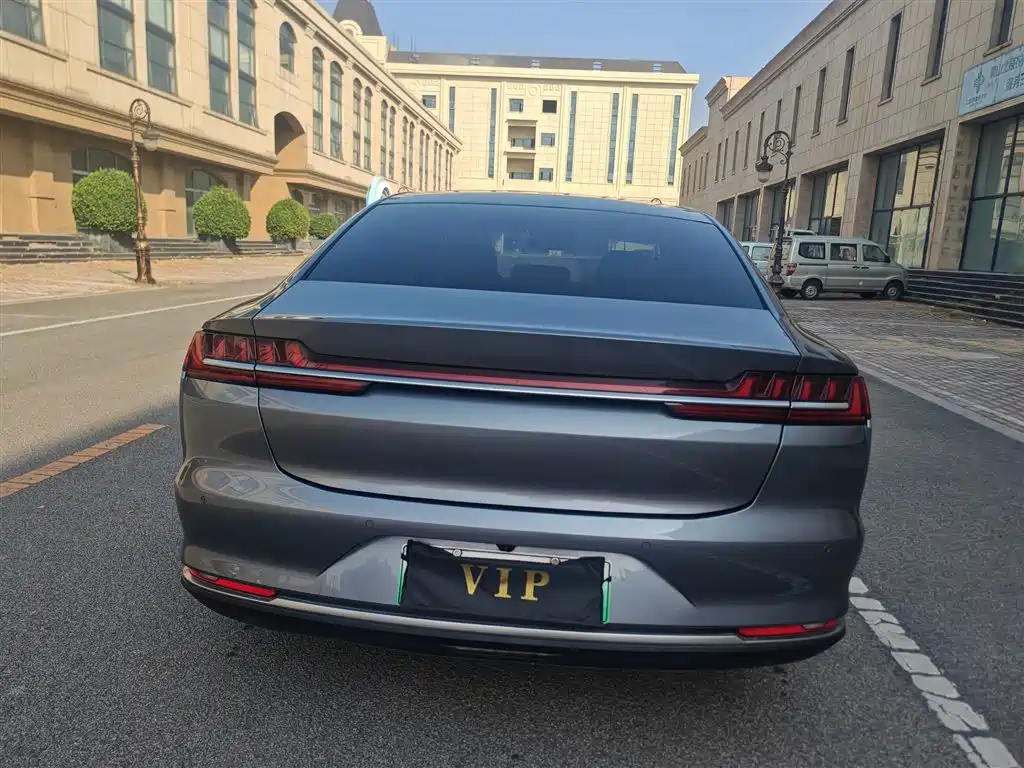 BYD Han — миниатюра 14