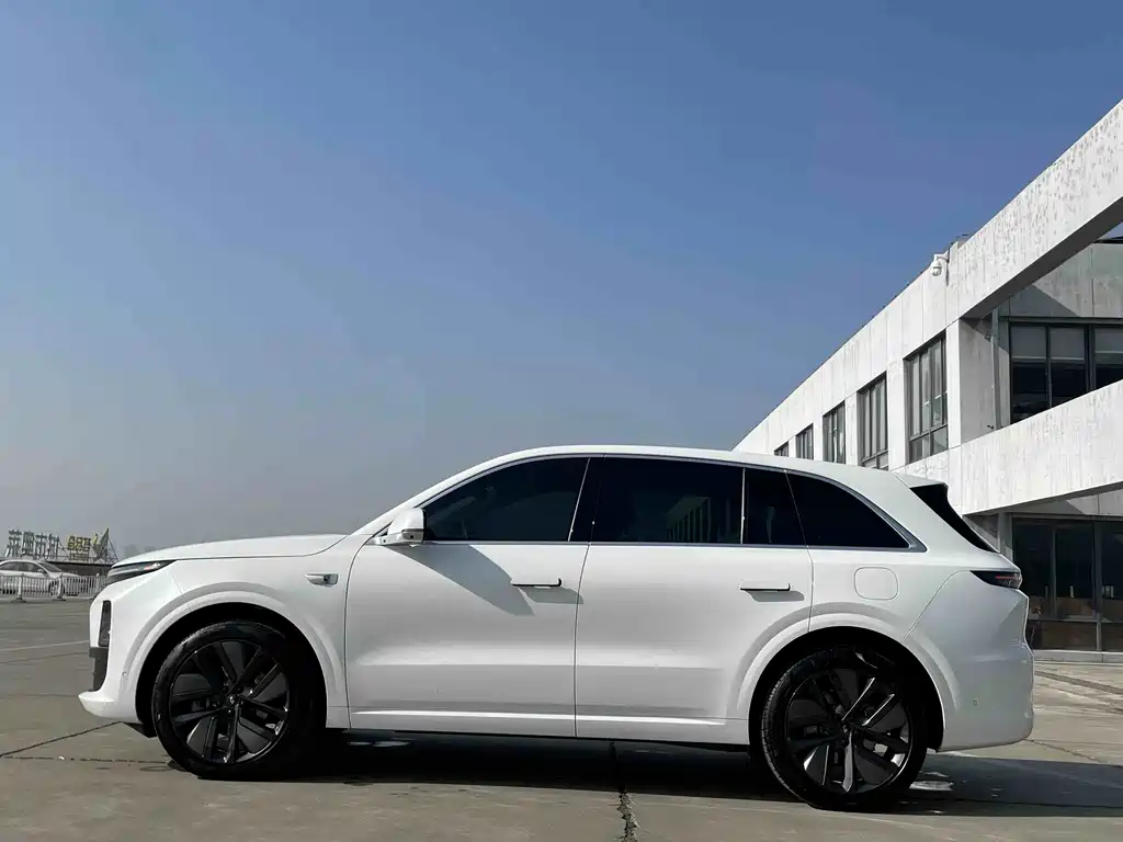 Li Auto IDEAL L6