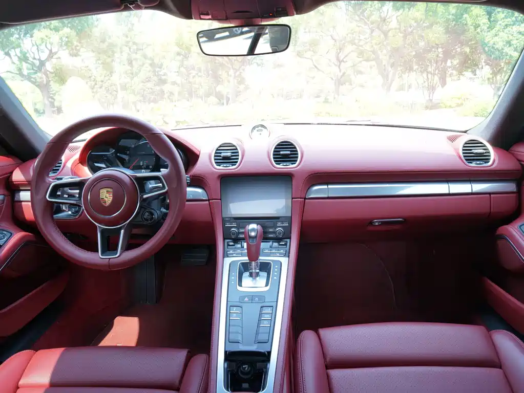 Porsche 718 - фото 8