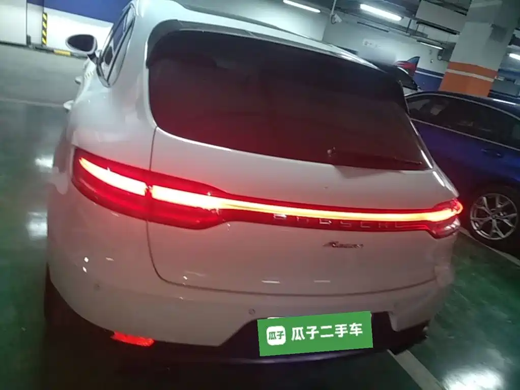 Porsche Macan — миниатюра 6