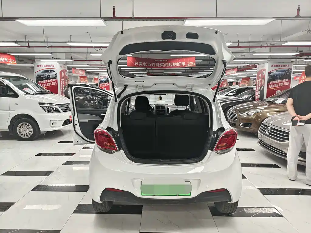Changan Benben E-Star — миниатюра 19