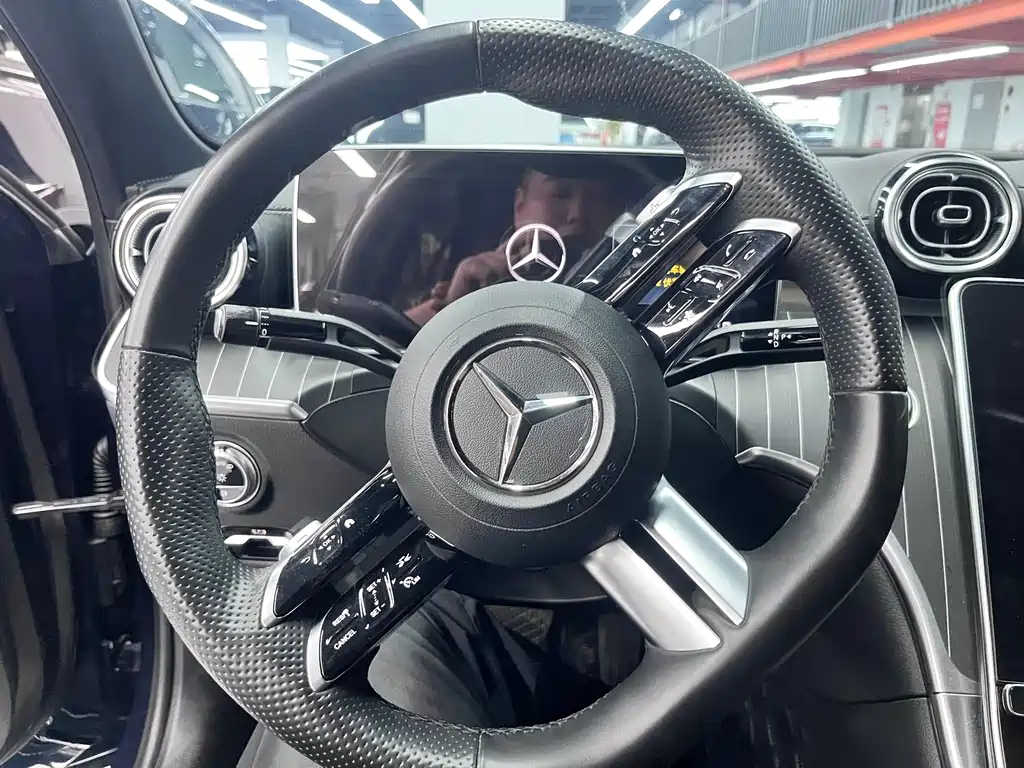 Mercedes-Benz C-Class — миниатюра 5