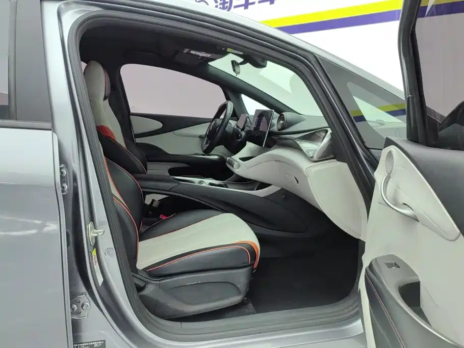 BYD Dolphin — миниатюра 8