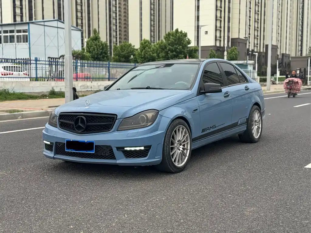 Mercedes-Benz C-Class — миниатюра 3