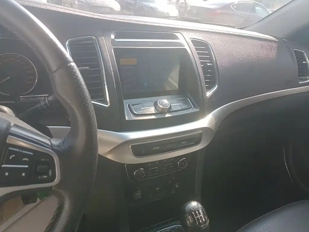 Geely Vision — миниатюра 13