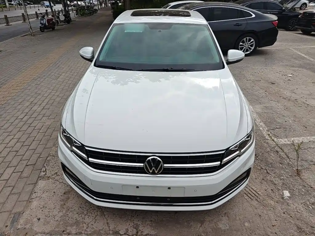 Volkswagen Bora — миниатюра 3