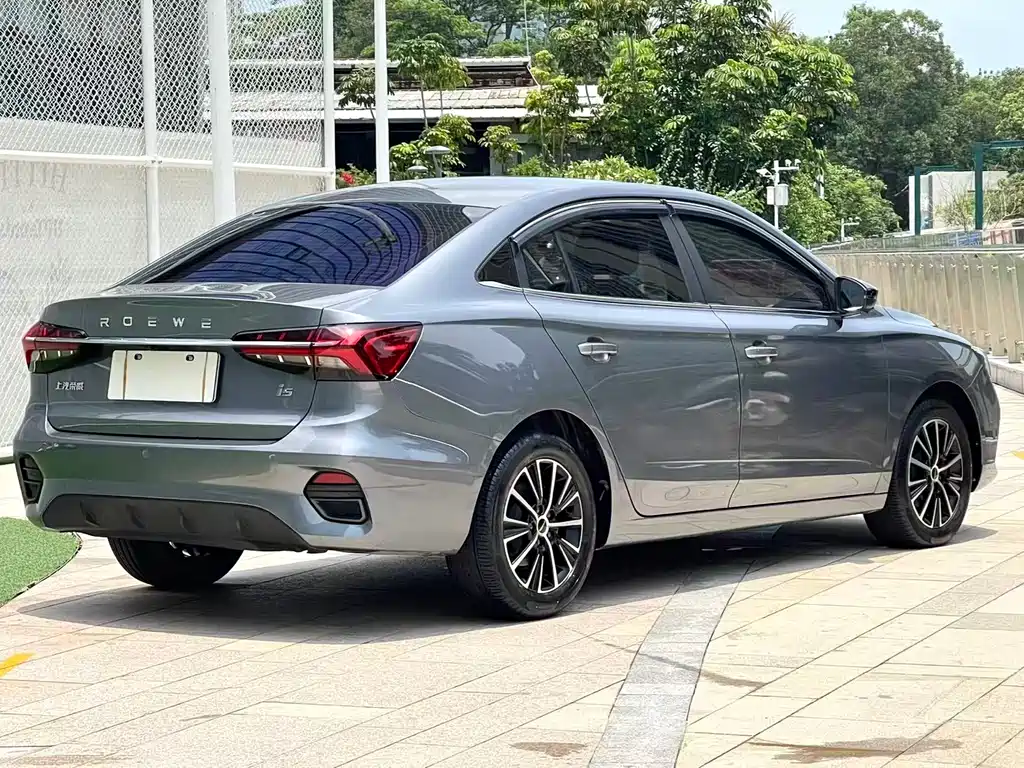 Roewe i5 2021 1.5L CVT