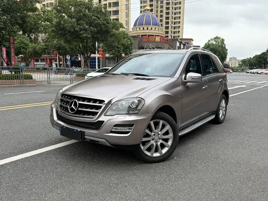 Mercedes-Benz M-Class