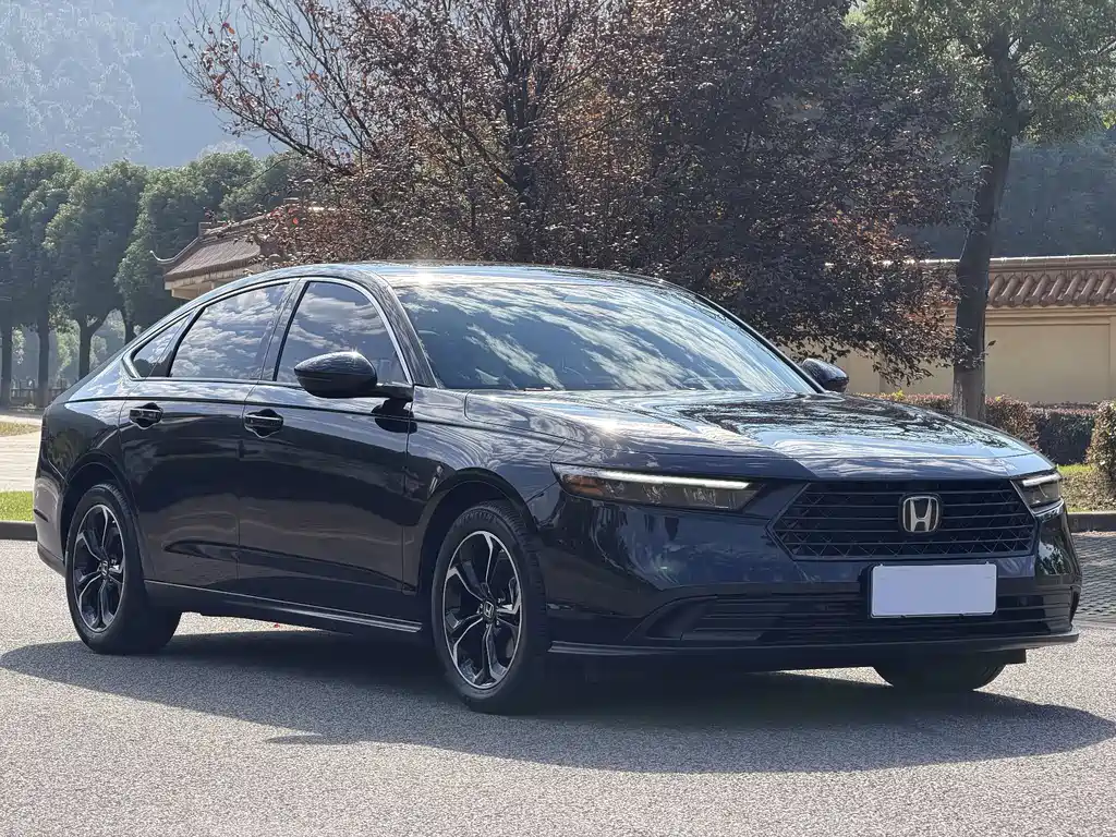 Honda Accord — миниатюра 8