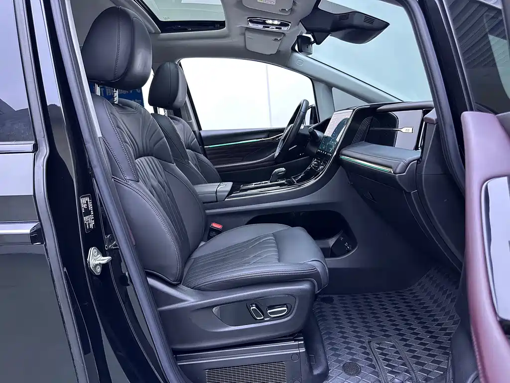 GAC Motor Trumpchi M8 — миниатюра 13