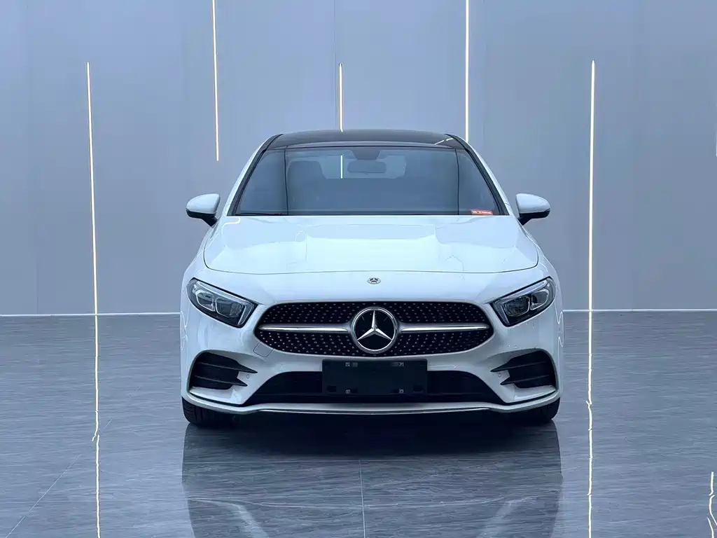 Mercedes-Benz A-Class — миниатюра 2