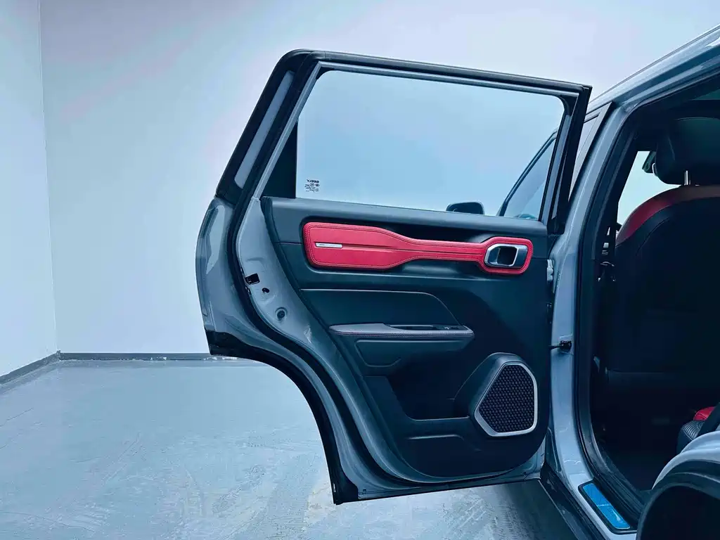 GEELY AUTOMOBILE GEELY ICON