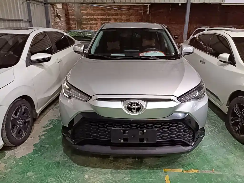 Toyota Frontlander — миниатюра 3