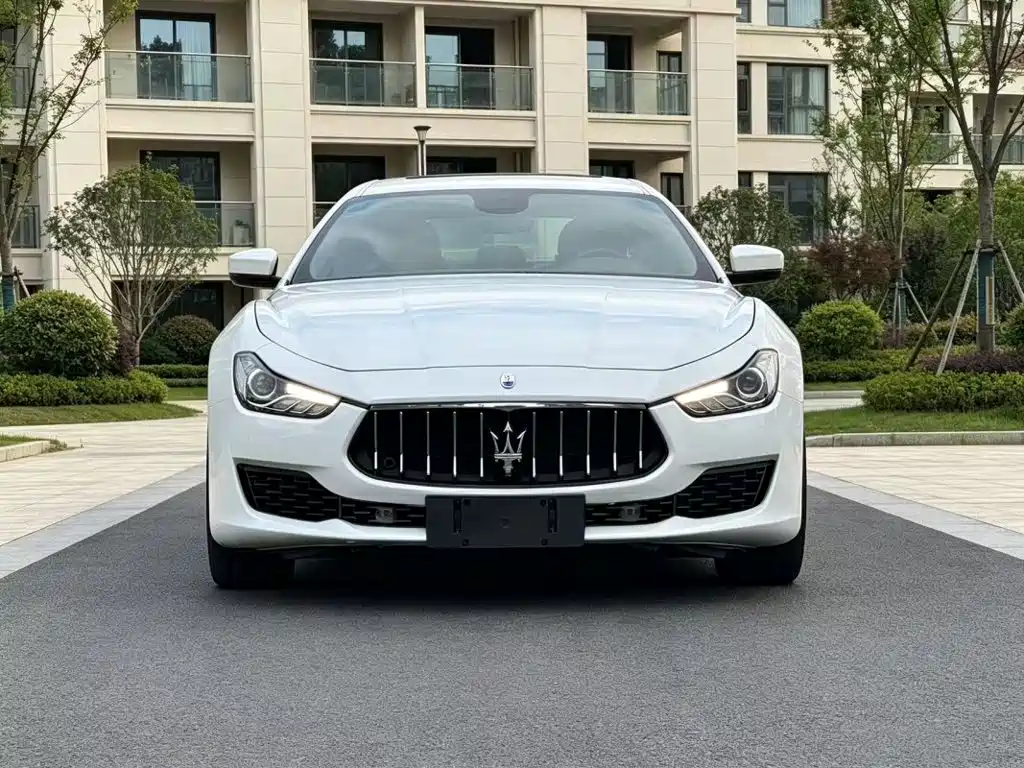 Maserati Ghibli — миниатюра 2