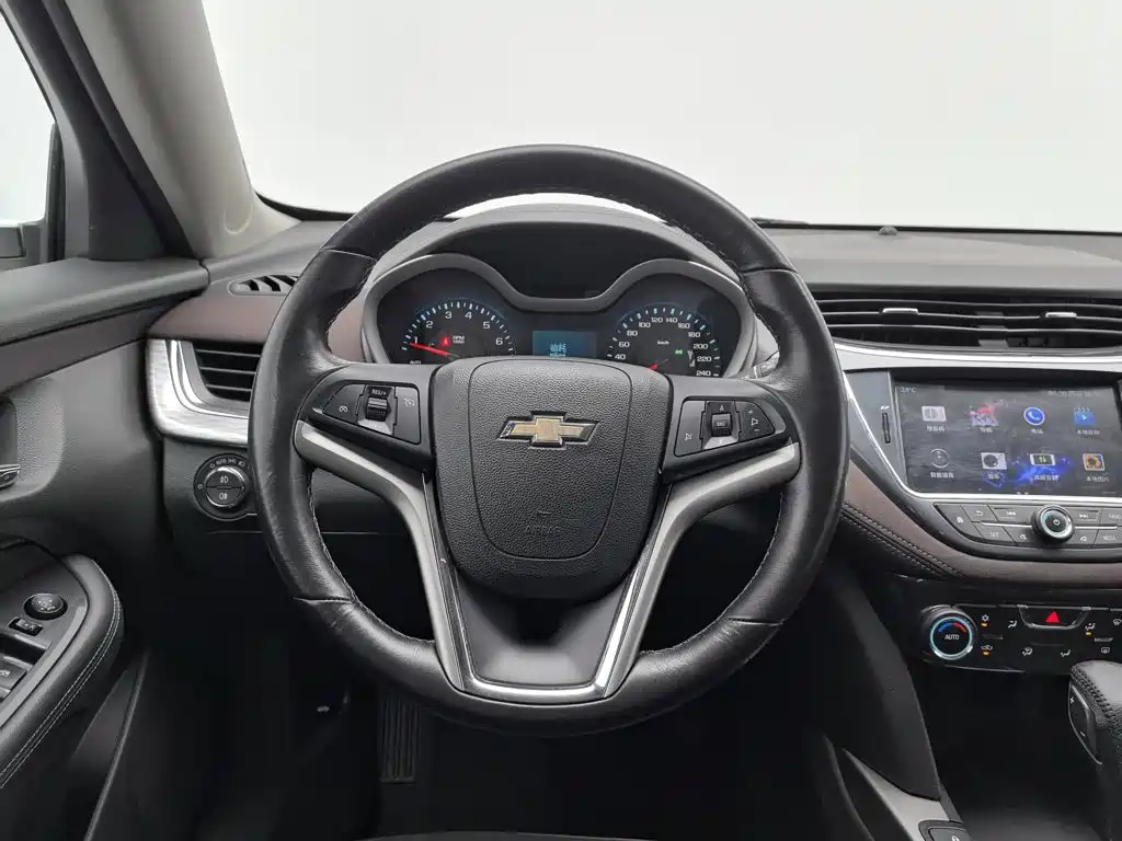 Chevrolet Malibu — миниатюра 11