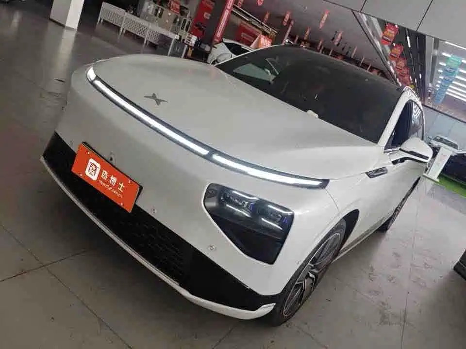XPeng G9 — миниатюра 2