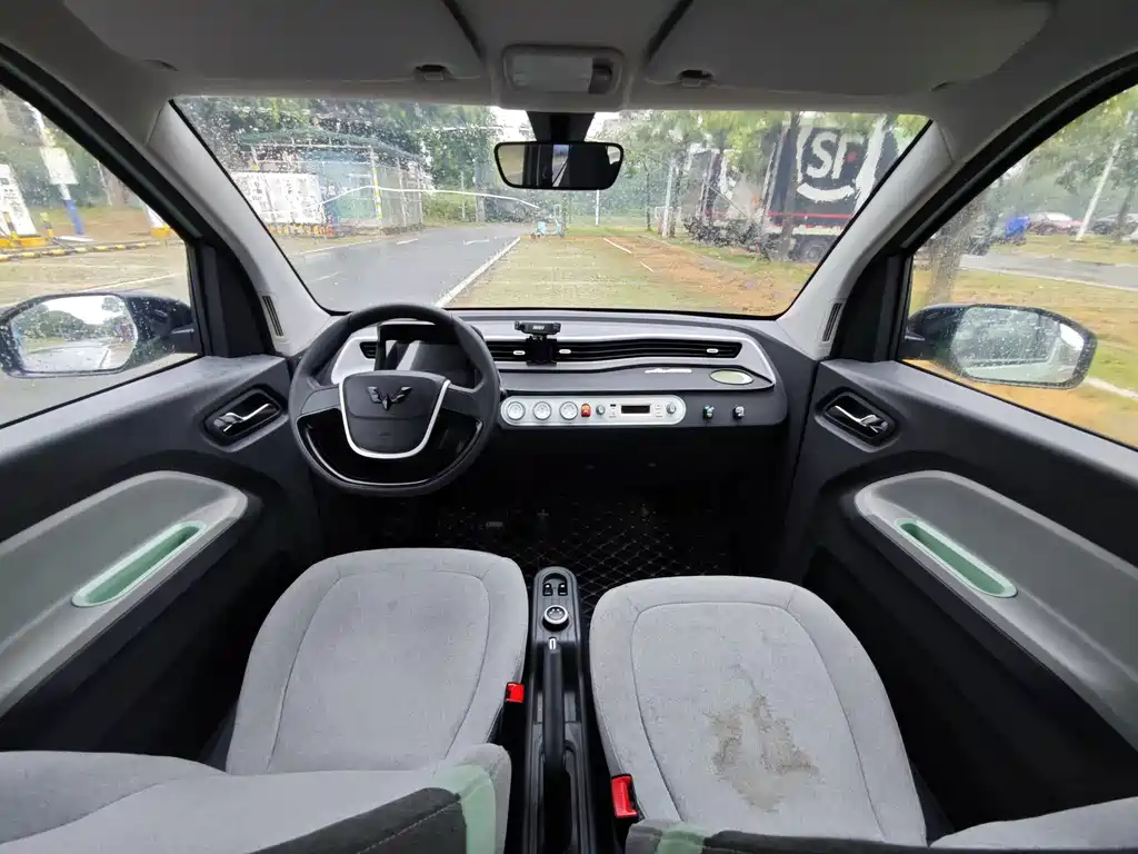 Wuling MINIEV — миниатюра 15