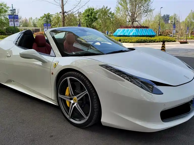 Ferrari 458 2013 4.5L Spider