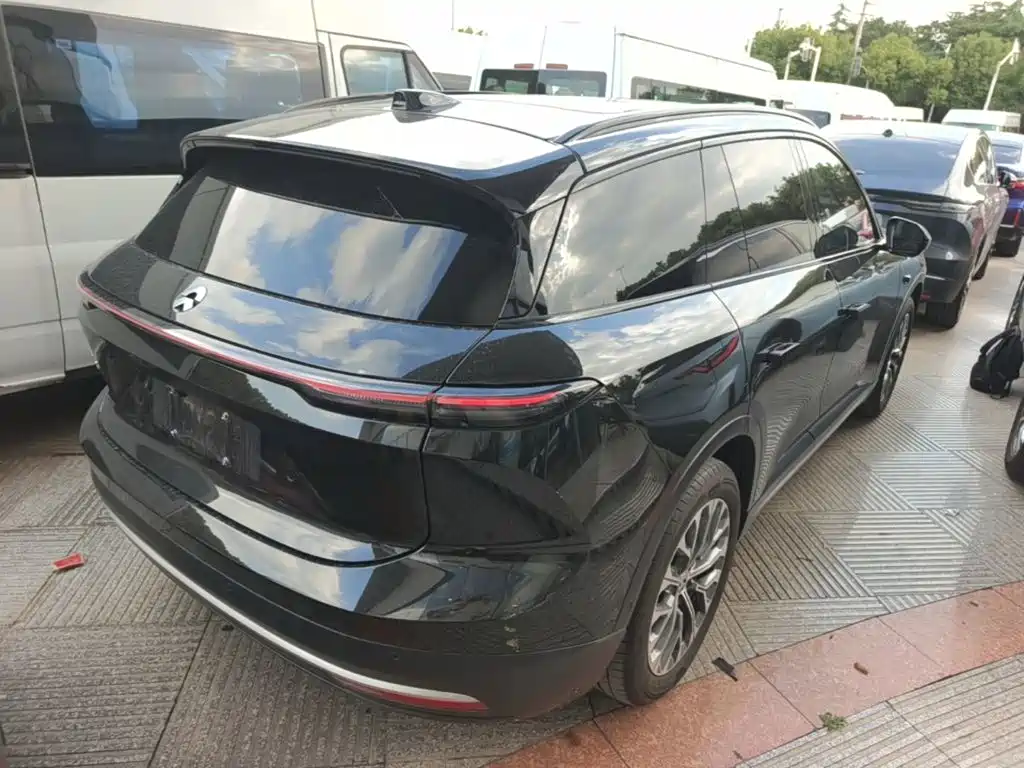 NIO ES6 — миниатюра 7
