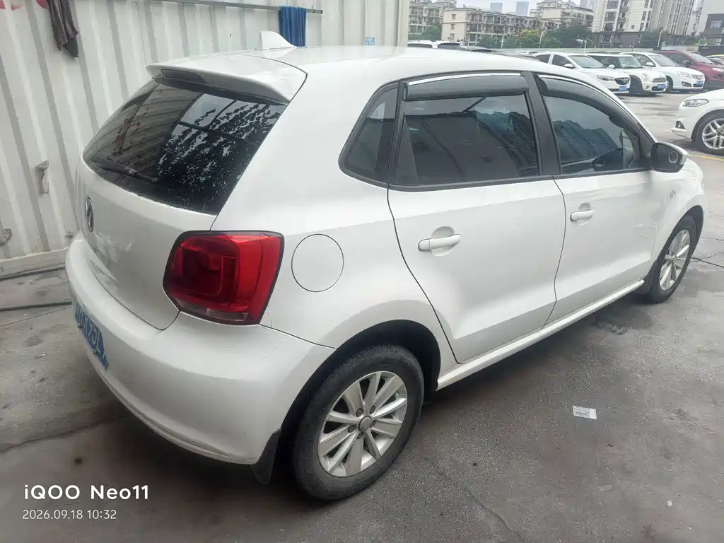 Volkswagen Polo — миниатюра 7