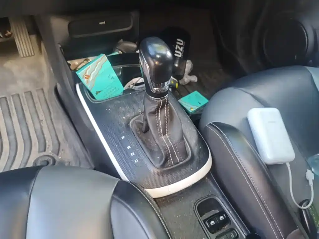 Roewe Clever — миниатюра 14