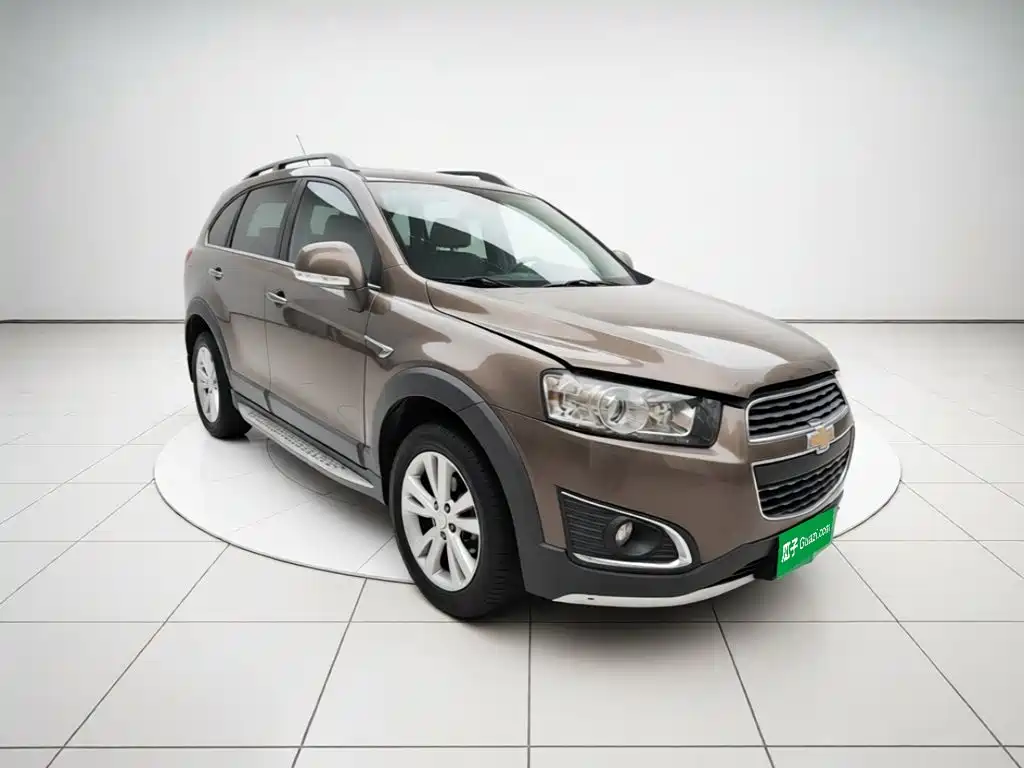 Chevrolet Captiva — миниатюра 3