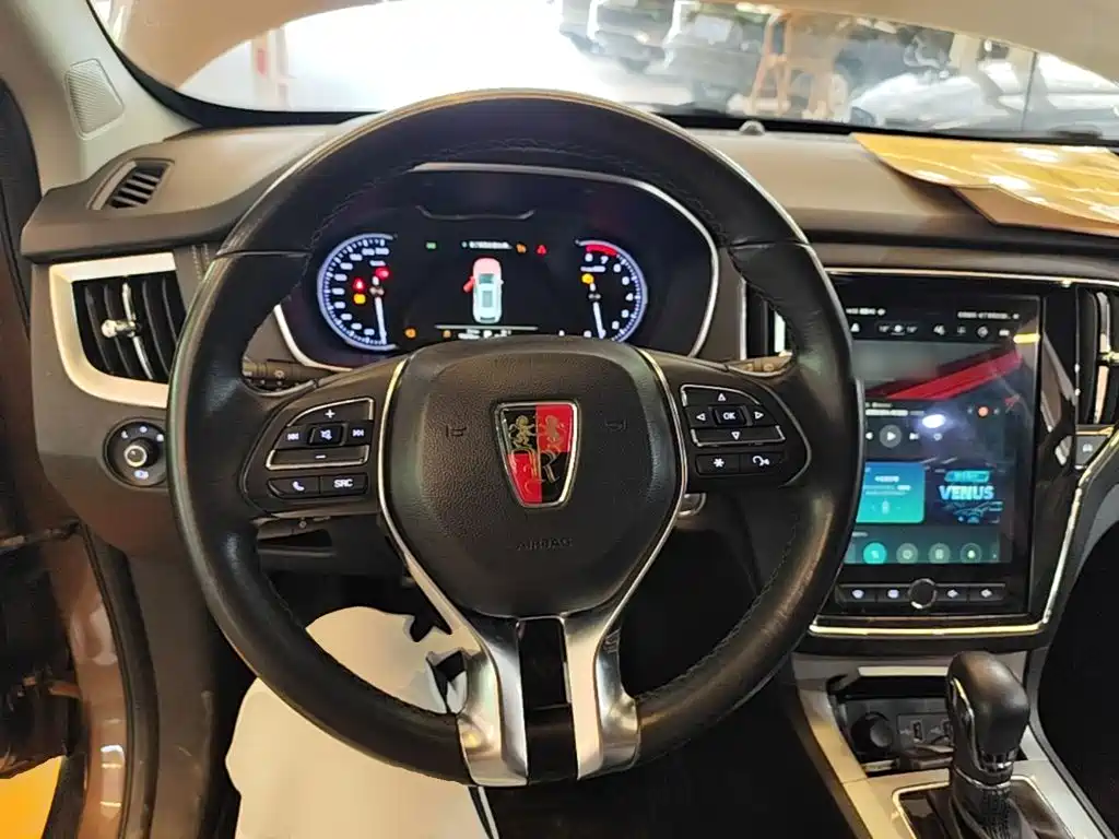 Roewe RX5 — миниатюра 11