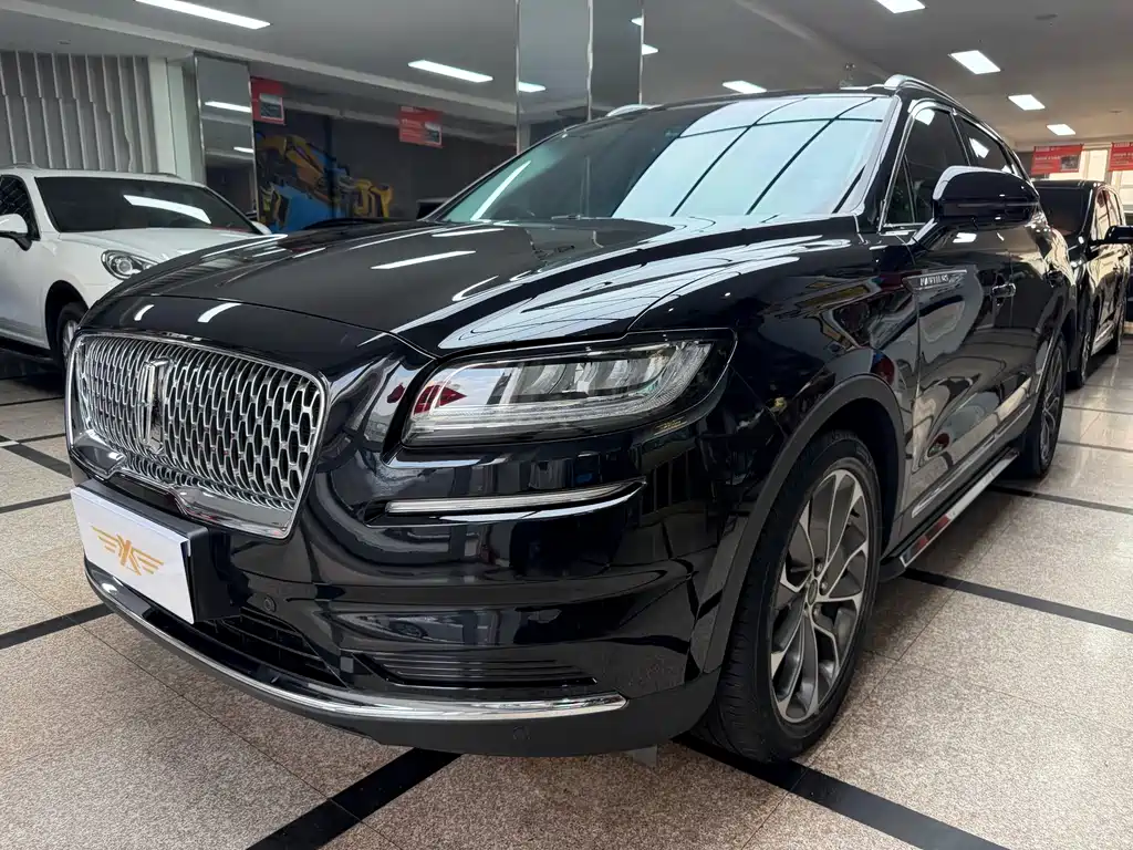 Lincoln Nautilus 2022