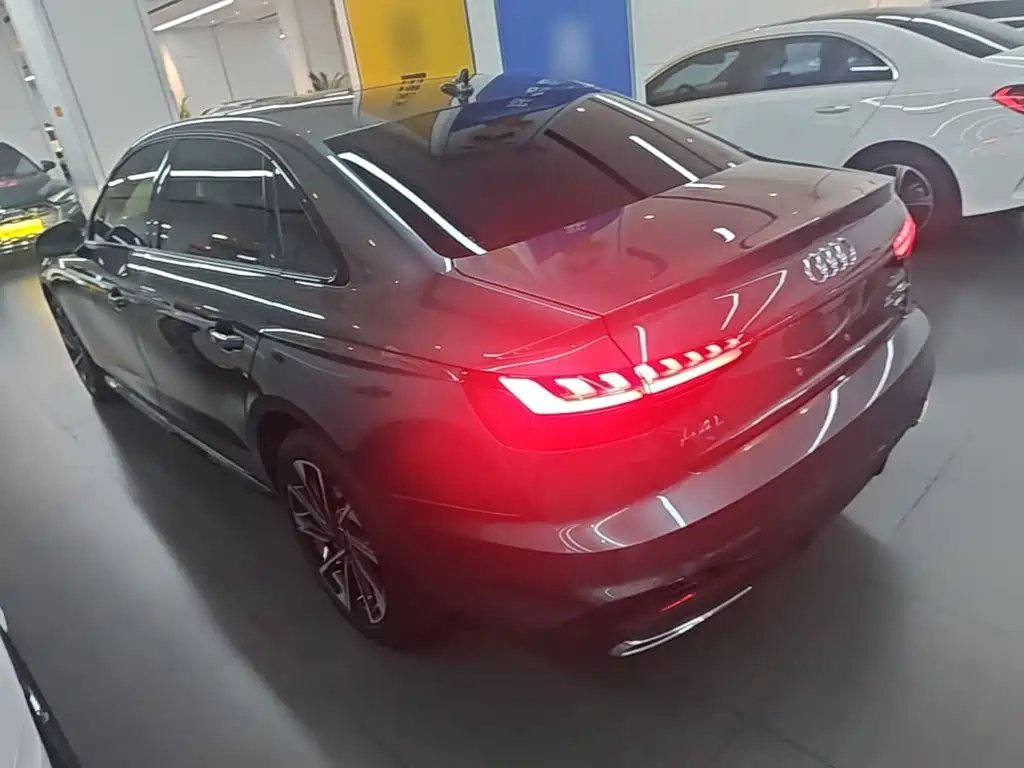 Audi A4L — миниатюра 5