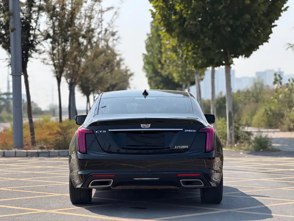 Cadillac CT5 — миниатюра 8