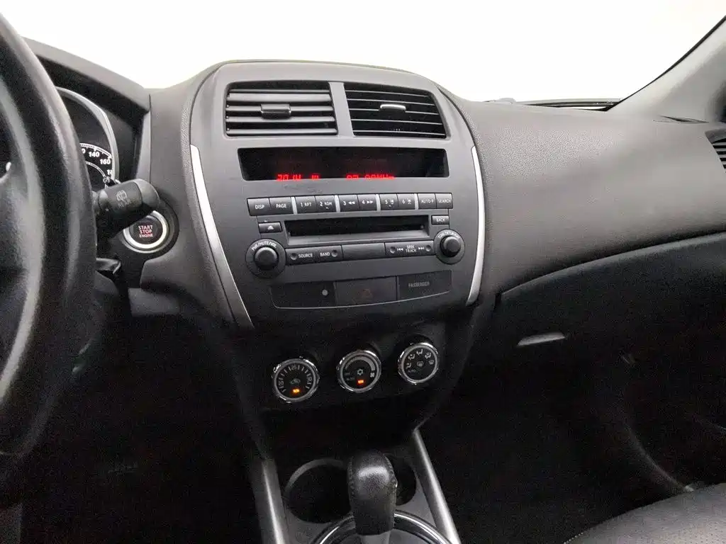Mitsubishi ASX — миниатюра 12