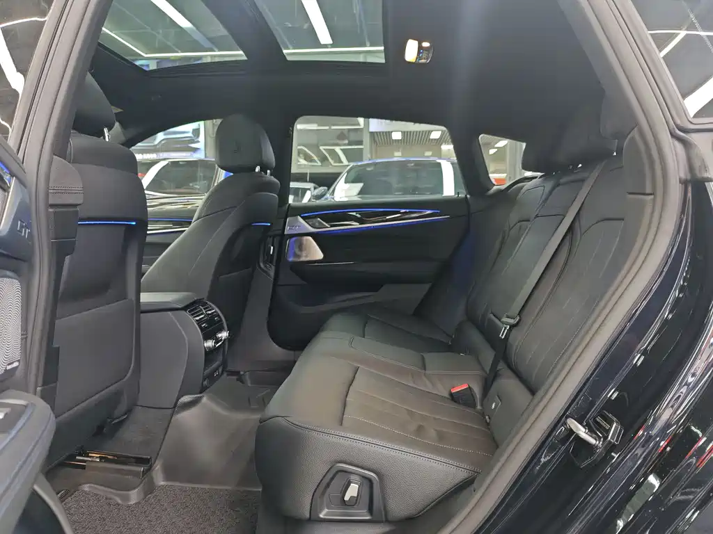 BMW 6 GT 2024 630i M Sport Premium