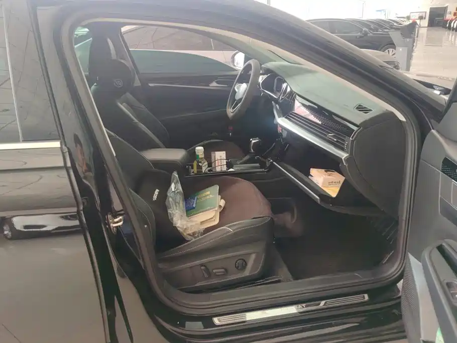 Volkswagen Passat — миниатюра 8