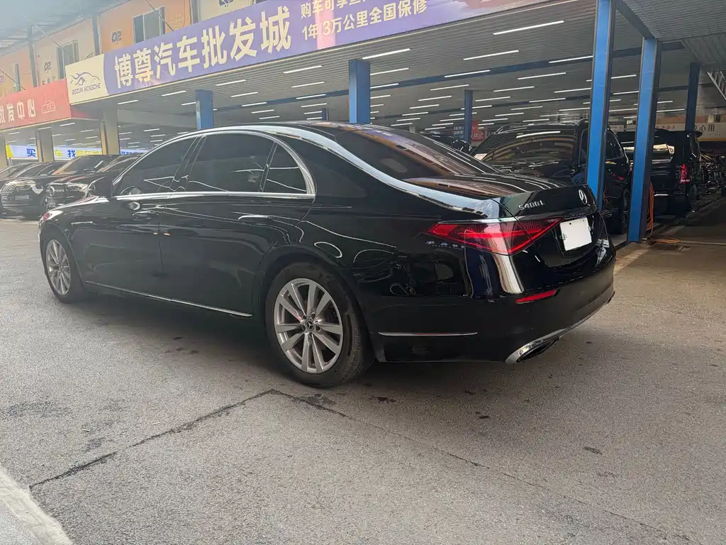 Mercedes-Benz S-Class — миниатюра 18