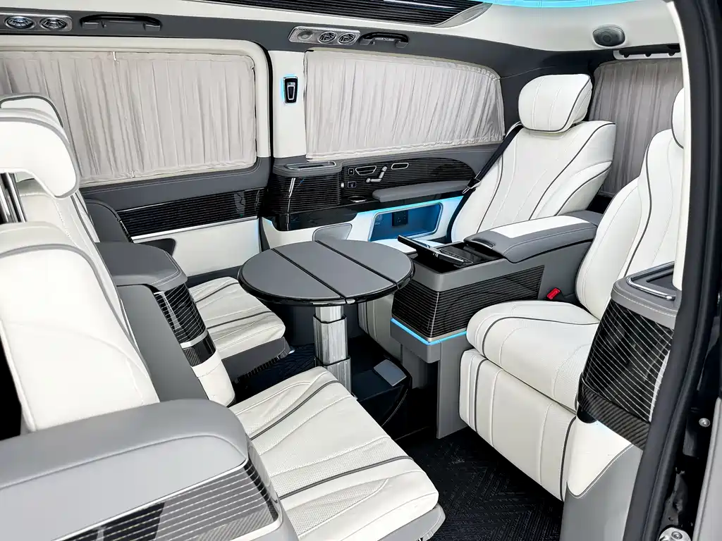 MERCEDES-BENZ V CLASS