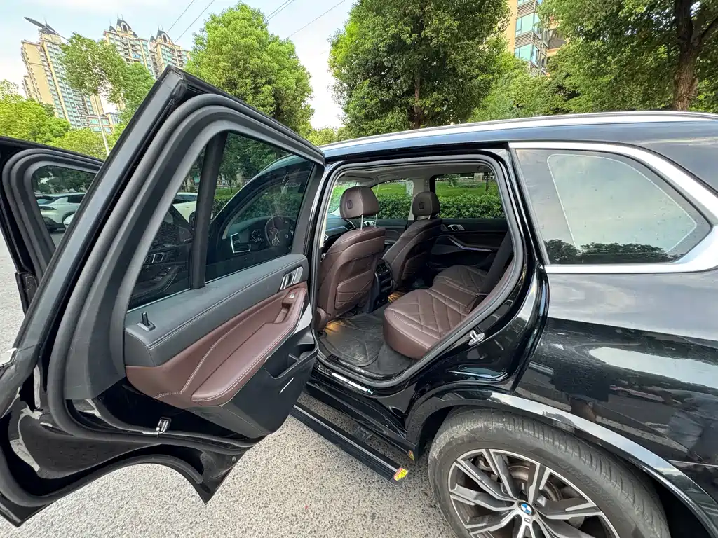 BMW X5 — миниатюра 15