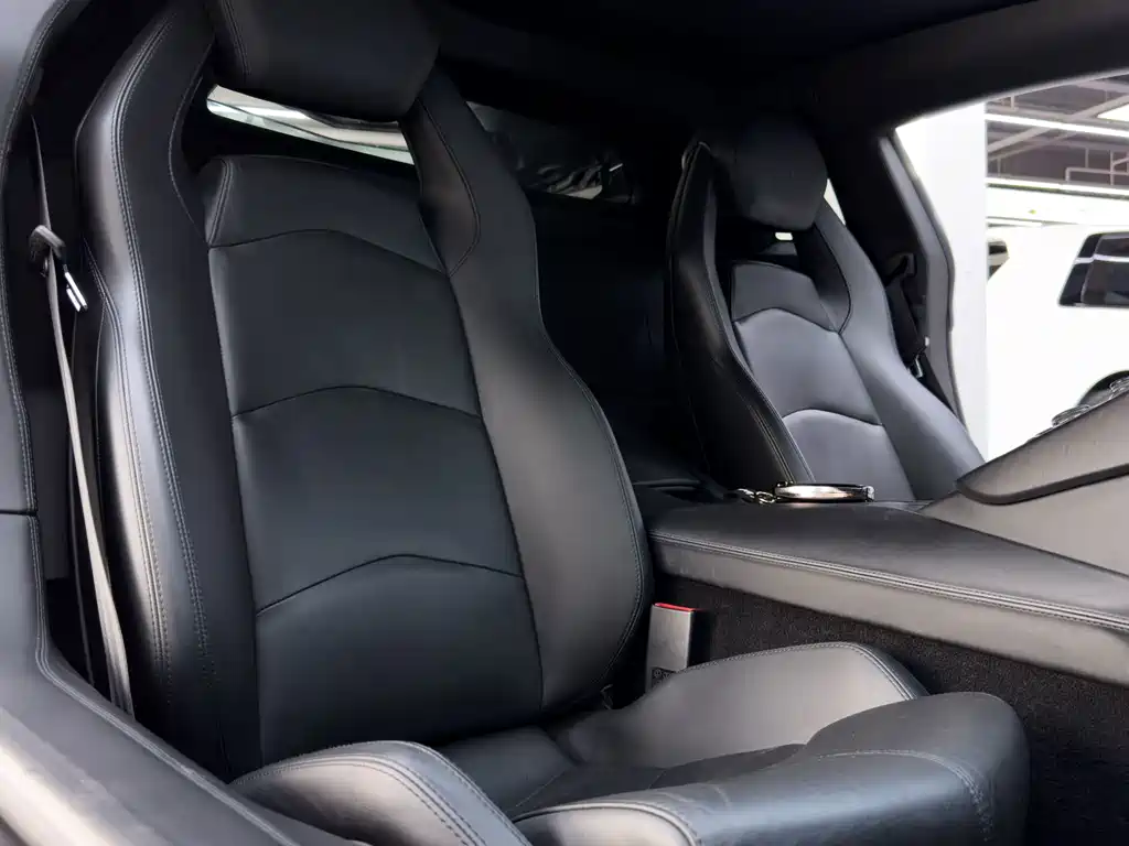 Lamborghini Aventador — миниатюра 12