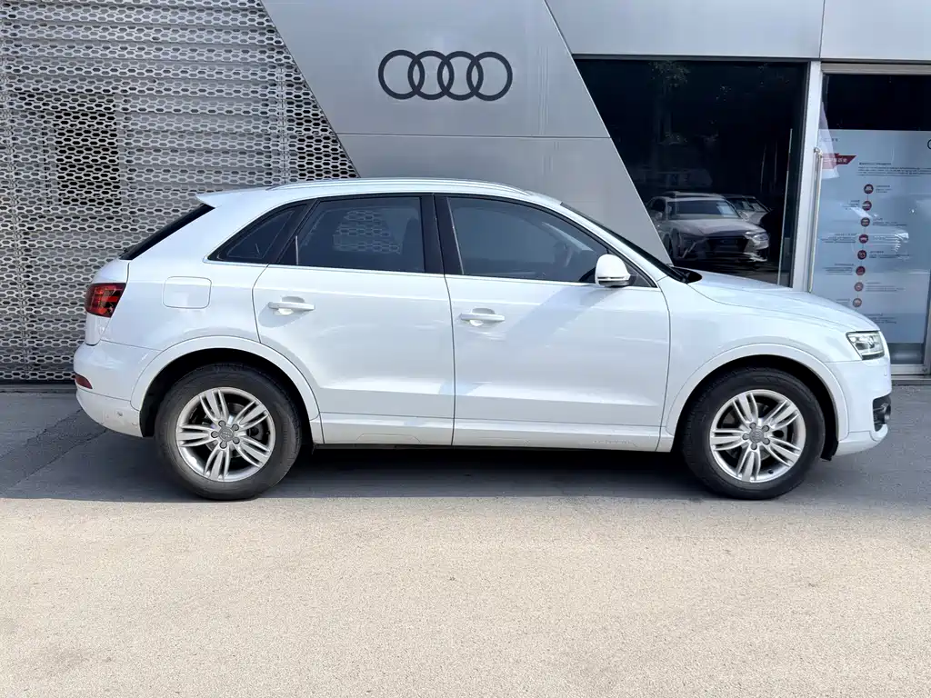 Audi Q3 — миниатюра 14