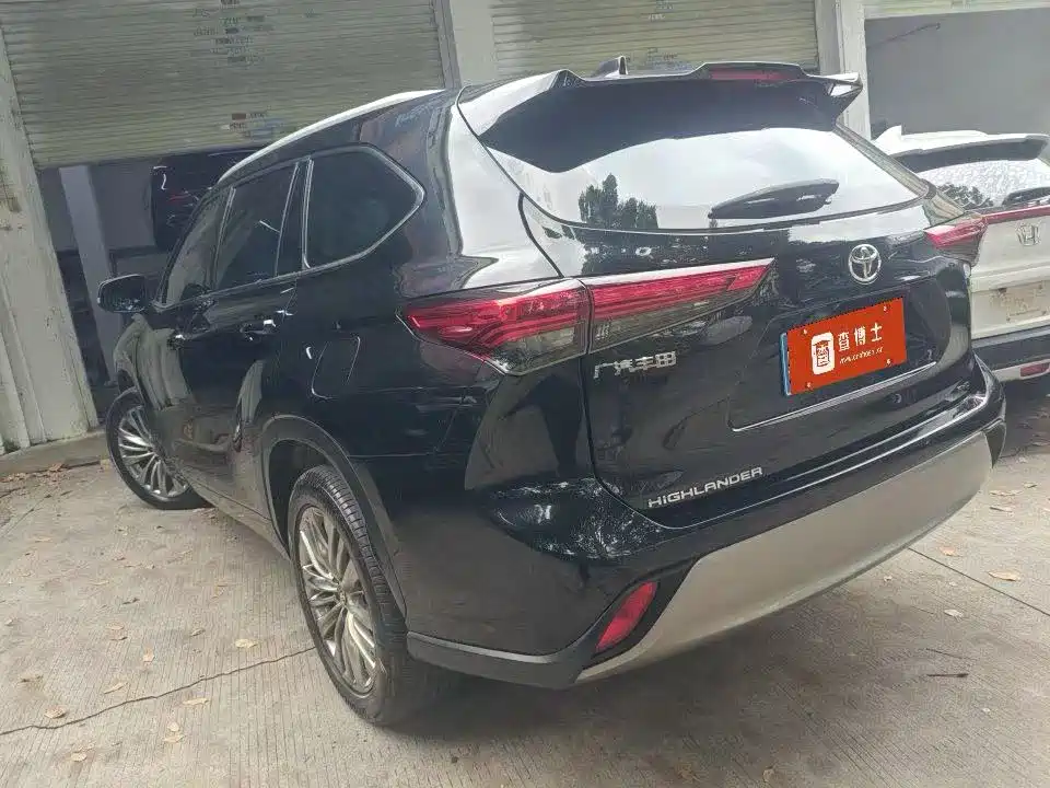 Toyota Highlander — миниатюра 17