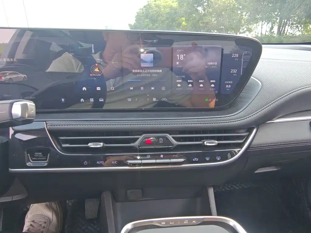 Buick LaCrosse — миниатюра 14
