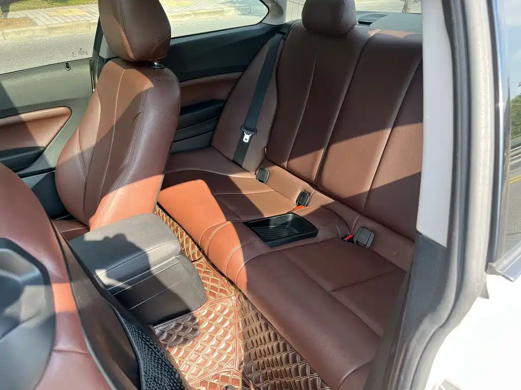 BMW 2 Series (Import) — миниатюра 16
