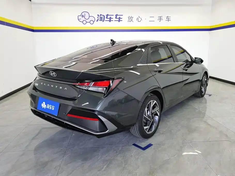 Hyundai Elantra 2023 1.5L CVT GLX Elite